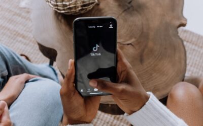 Short-Form Video Tips for Small Businesses (Reels, TikTok, Shorts)